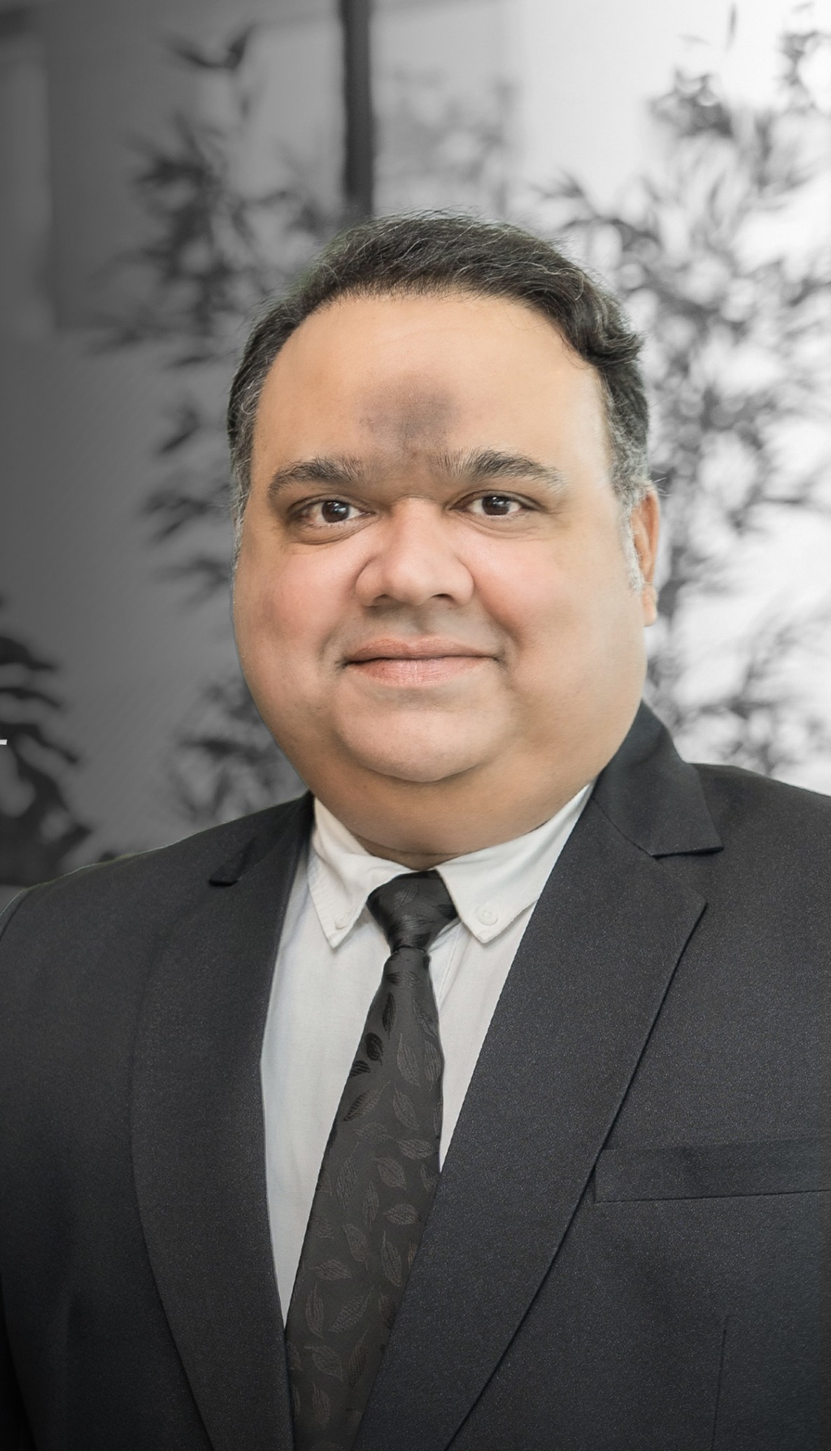 NEIKHIIL UCHAT, unbiased Dubai property advisor